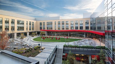 american greetings corporate office.